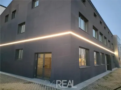 Spatiu comercial/retail in Otopeni - ideal Showroom + depozitare