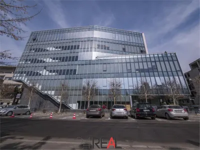 Birou inchiriat in Herastrau Office Building - 225 mp